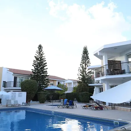 Mycyprusstay - Danaos 1 Bedroom Palm Garden Escape Paphos
