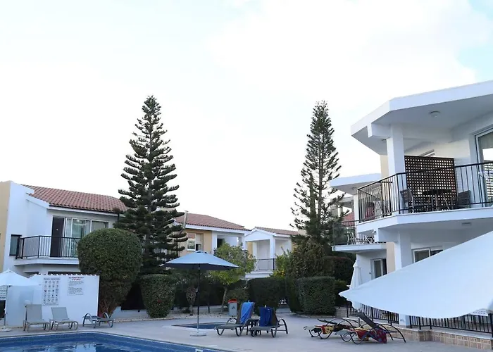 Mycyprusstay - Danaos 1 Bedroom Palm Garden Escape Paphos