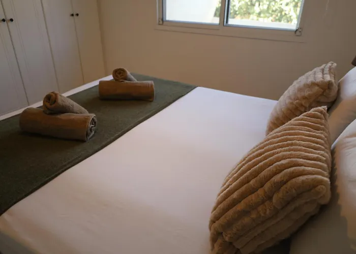 Mycyprusstay - Danaos 1 Bedroom Palm Garden Escape Apartmán Paphos