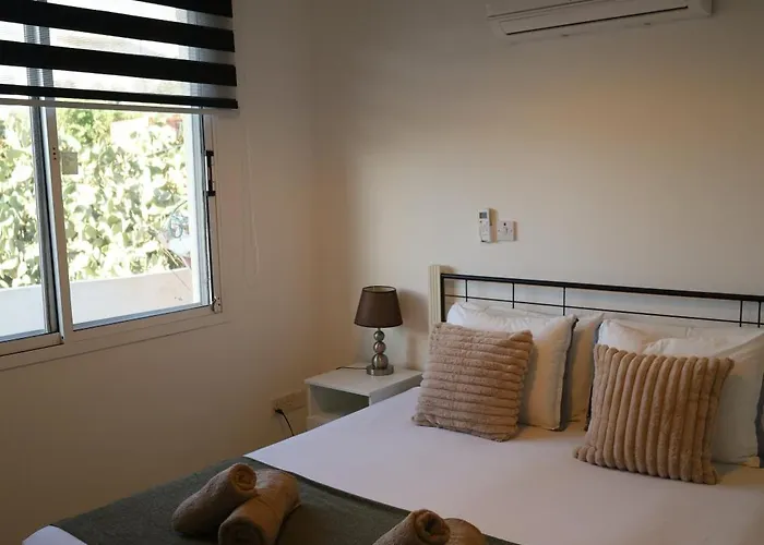 Mycyprusstay - Danaos 1 Bedroom Palm Garden Escape *