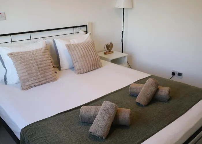 Apartmán Mycyprusstay - Danaos 1 Bedroom Palm Garden Escape *