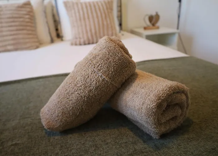 Mycyprusstay - Danaos 1 Bedroom Palm Garden Escape