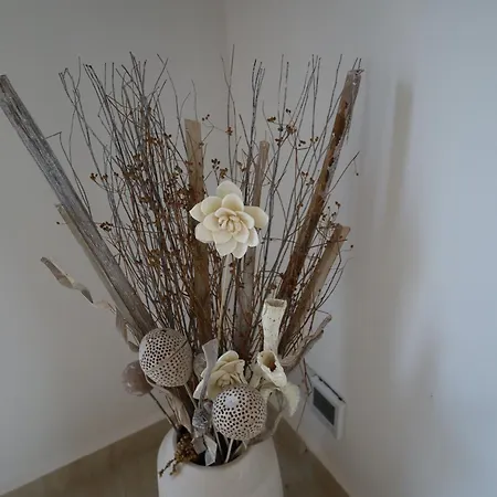 Διαμέρισμα Mycyprusstay - Danaos 1 Bedroom Palm Garden Escape *